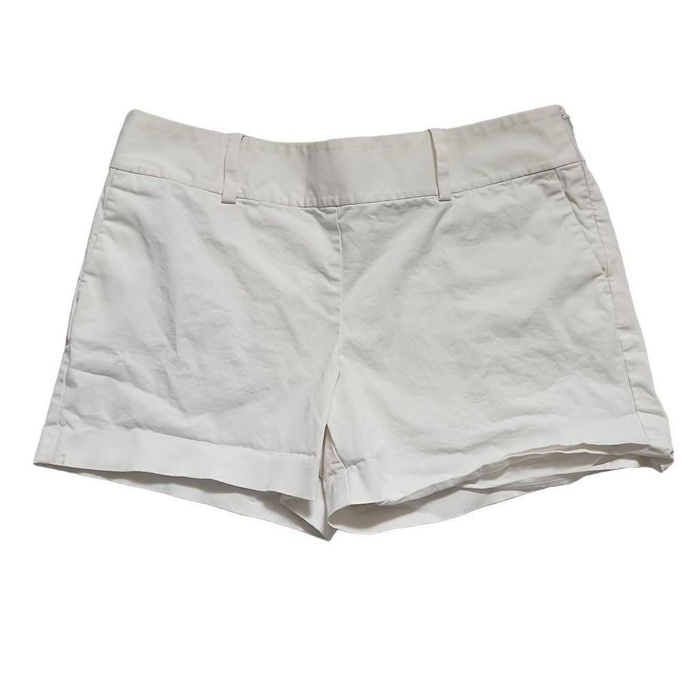 Ann Taylor Ladies White City Shorts Chino Side Zip Shorts - Size 14